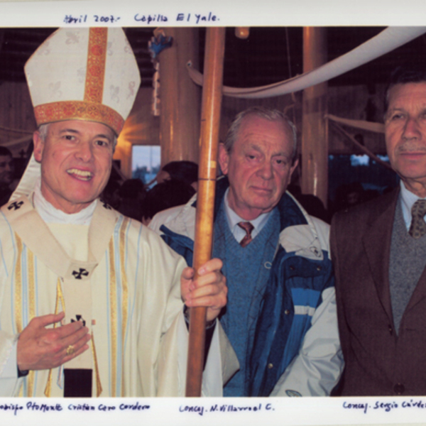 Concejales y arzobispo