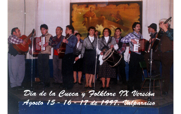 Conjunto folklórico Caicaivilú