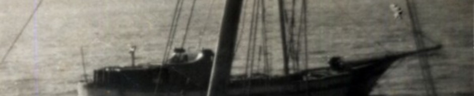 Lancha recolectora de mariscos de la conservera Klenner