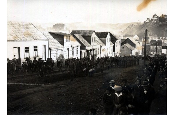 Desfile de la fuerzas armadas