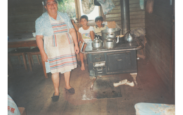Abuela y nietos Abuela y nietos