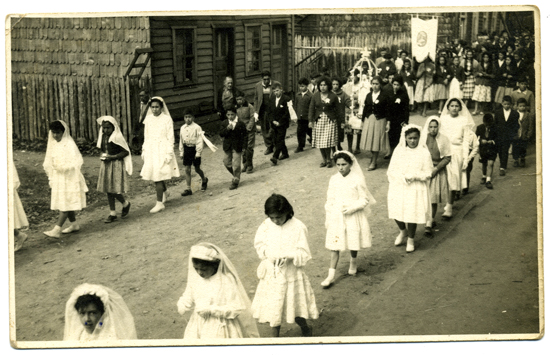 Procesión de primera comunión