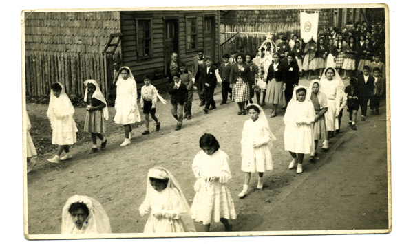 Procesión de primera comunión