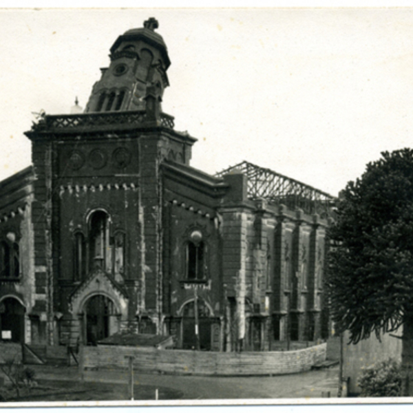 Demolición de la torre de la catedral