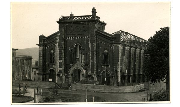 Catedral en proceso de demolición