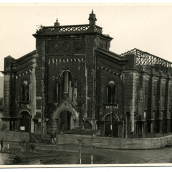 Catedral en proceso de demolición