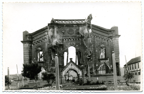 Demolición del frontis de la catedral