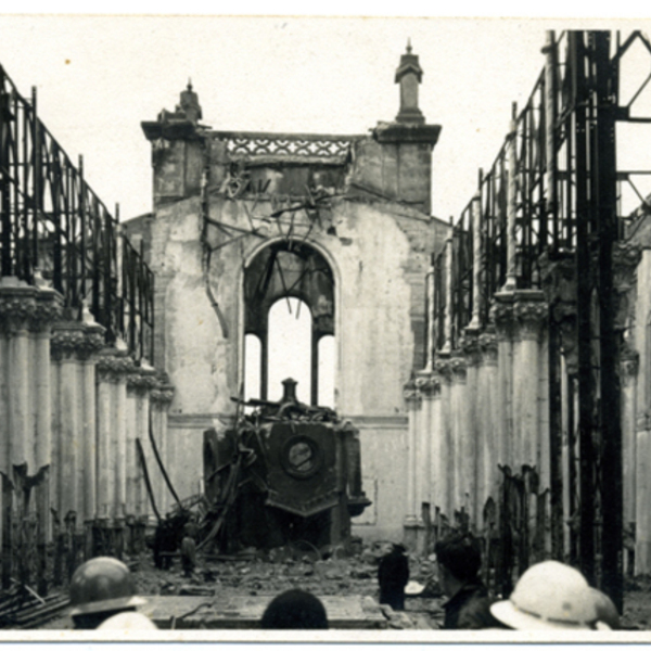 Demolición de la catedral