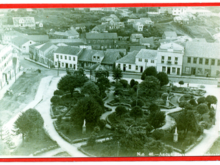 Panorámica de la plaza de armas de Ancud