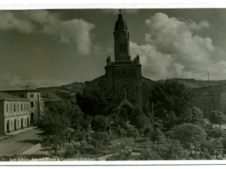 Plaza y catedral de Ancud Plaza y catedral de Ancud