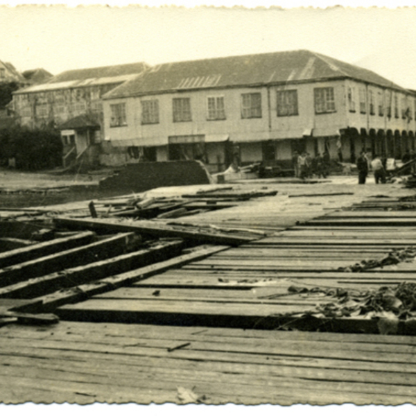 Reconstrucción del muelle Reconstrucción del muelle