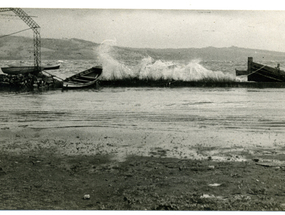 Marejadas en el muelle