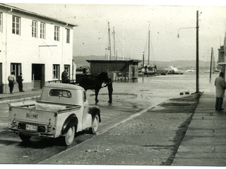 Marejadas en el muelle Marejadas en el muelle