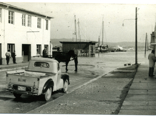 Marejadas en el muelle