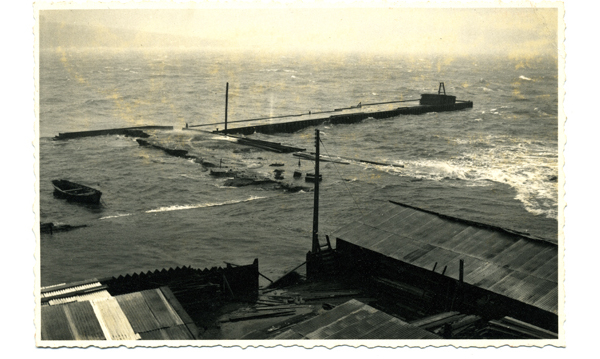 Marejadas en el muelle de carga