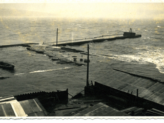Marejadas en el muelle de carga Marejadas en el muelle de carga