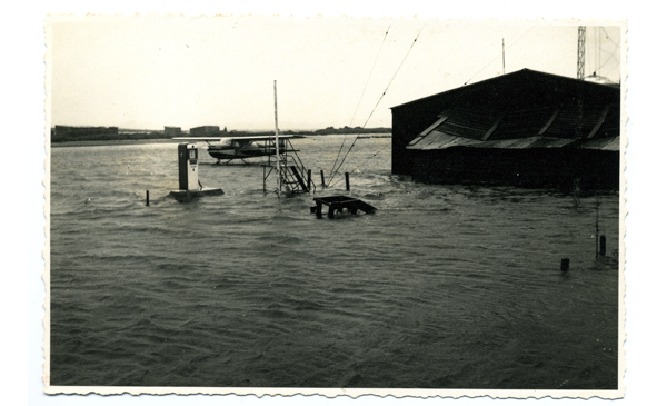 Inundación del aeródromo