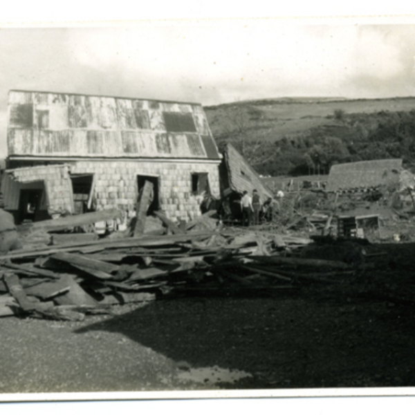 Casa destruida por el terremoto