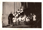Sacerdote y acólitos Sacerdote y acólitos