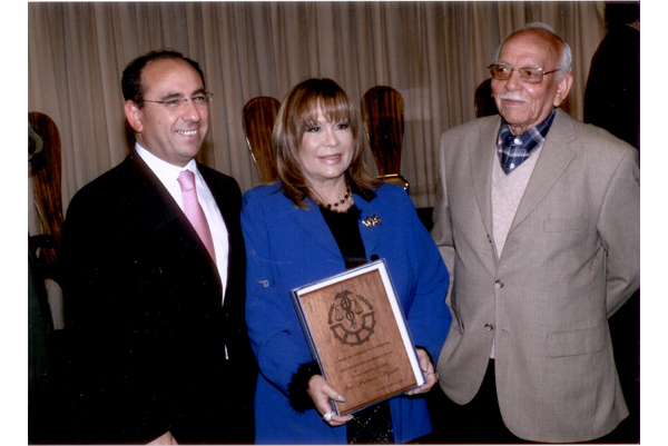 Homenaje a Palmenia Pizarro