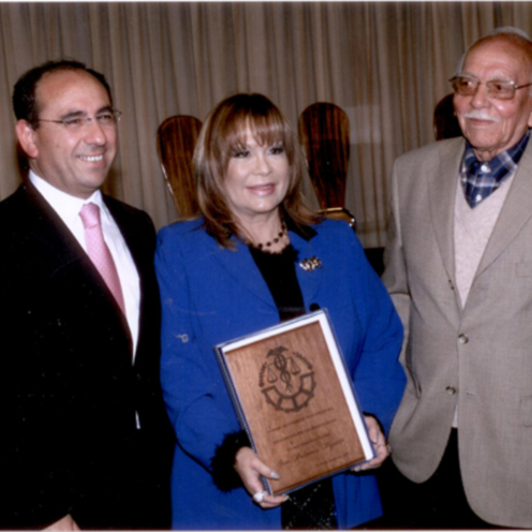 Homenaje a Palmenia Pizarro