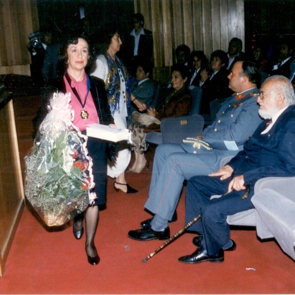 Medalla Hija Ilustre de Arica Medalla Hija Ilustre de Arica