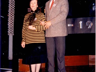 Homenaje a profesora Homenaje a profesora