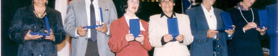Homenaje a profesores jubilados Homenaje a profesores jubilados