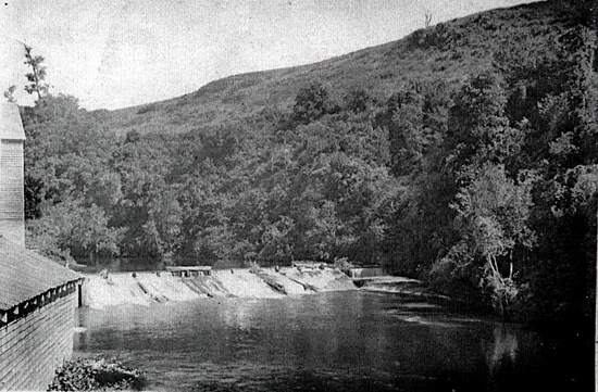 Represa del río Contra