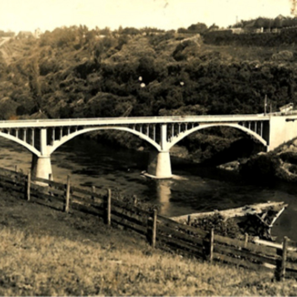 Puente Carlos Ibáñez del Campo