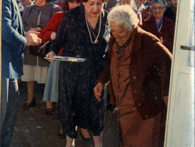 Inauguración de un club de ancianos