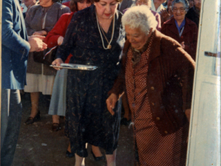 Inauguración de un club de ancianos