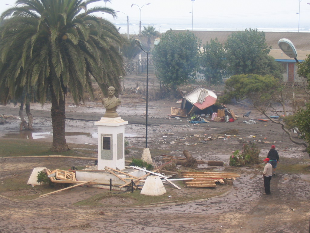 Pichilemu después del terremoto Pichilemu después del terremoto