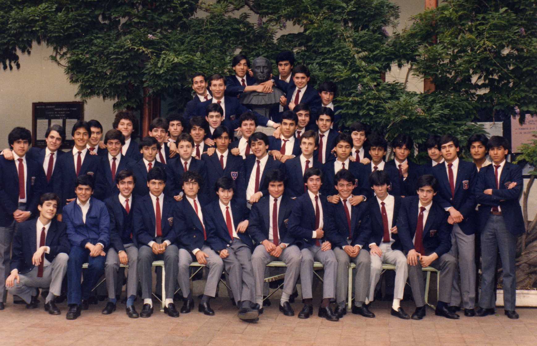 Alumnos del Instituto Zambrano Alumnos del Instituto Zambrano