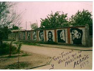  Mural "Guitarras y voces que no morirán"