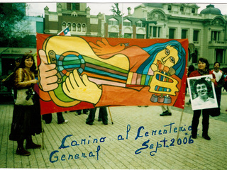 Marcha hacia el Cementerio General Marcha hacia el Cementerio General