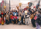 Cantores urbanos se manifiestan en La Moneda