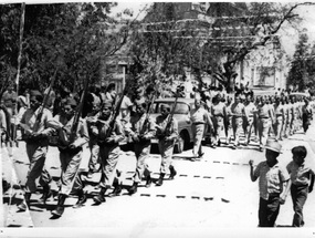 Desfile de reservistas militares en Pica