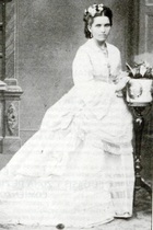 Dama piqueña Dama piqueña