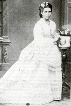 Dama piqueña Dama piqueña