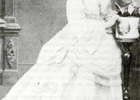 Dama piqueña Dama piqueña