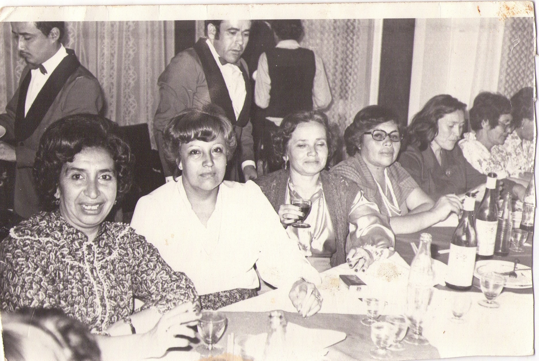 Ex alumnas de la Escuela Técnica de Iquique Ex alumnas de la Escuela Técnica de Iquique