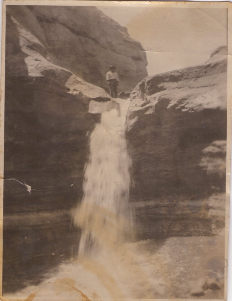 Salto de agua en la quebrada de Quisma