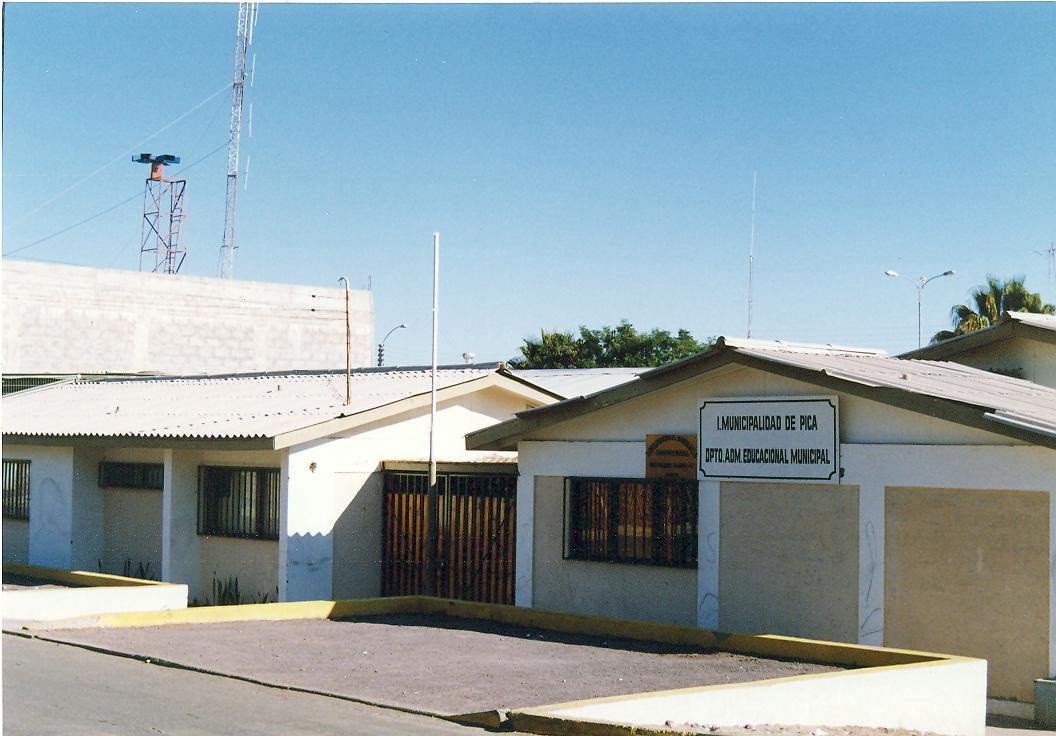 Edificio municipal de Pica Edificio municipal de Pica
