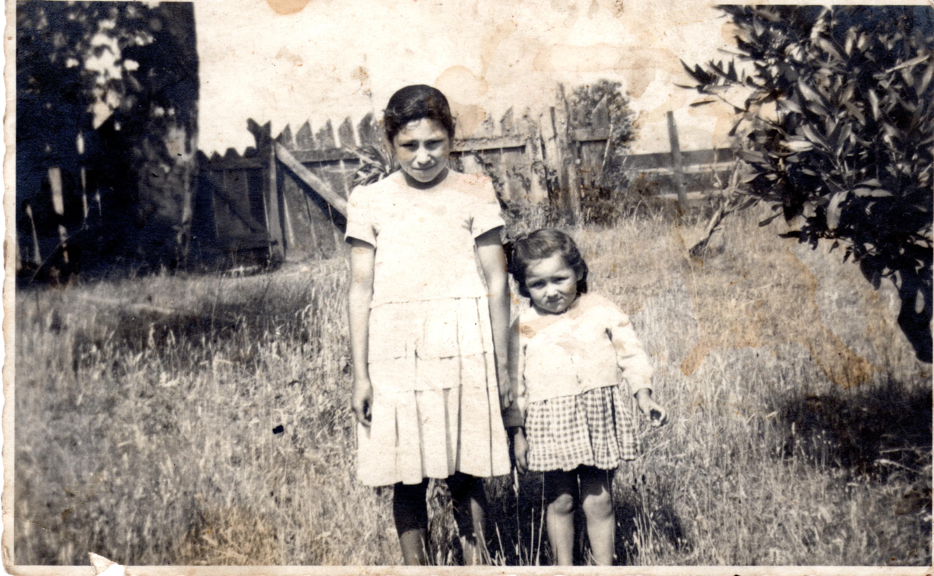 Hermanas Gutiérrez Mora Hermanas Gutiérrez Mora