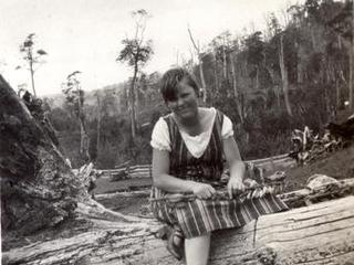 Gisela Geisse en el fundo Los Venados Gisela Geisse en el fundo Los Venados