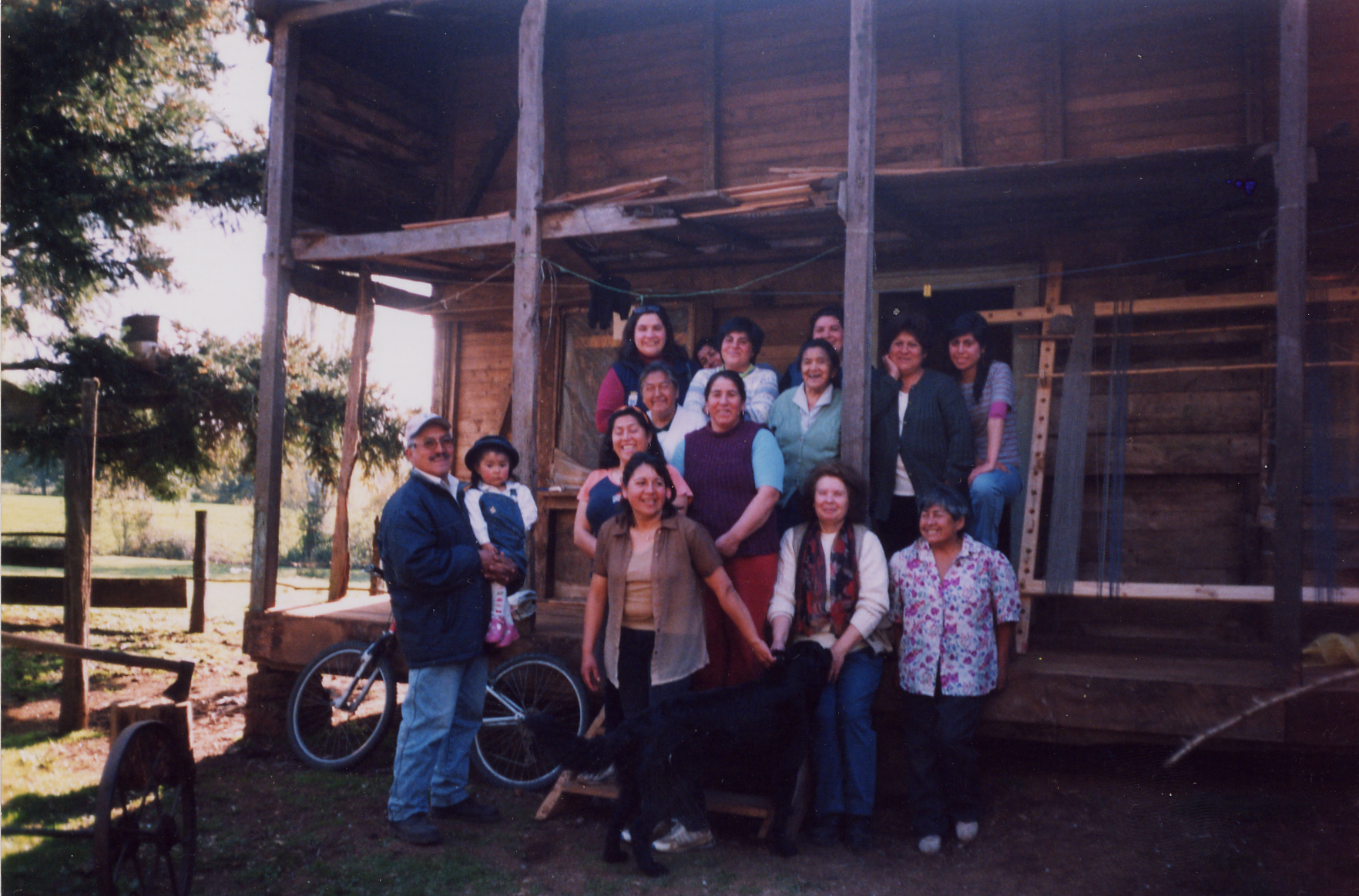 Grupo de tejedoras de Linguento