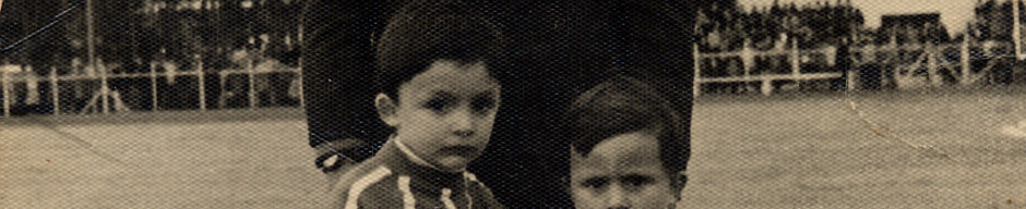 Abuelo y nietos Abuelo y nietos