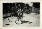Jacqueline Chávez en un paseo en bicicleta Jacqueline Chávez en un paseo en bicicleta