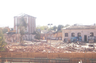 Demolición del Liceo Abate molina luego del terremoto